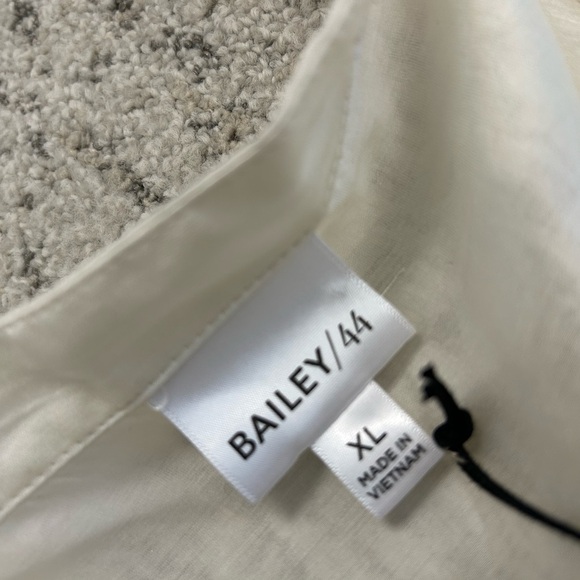 Bailey 44 (Revolve) NWT XL Sheer Blouse with Diamond tiny embellishments - Picture 10 of 13